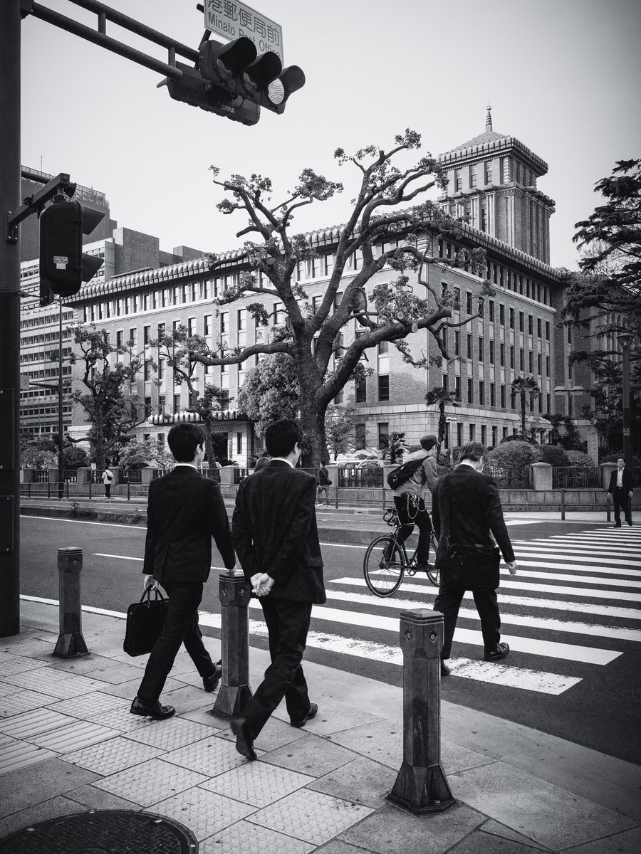 TonyCorocher's tweet photo. 📷 Black and white street photography from Japan.

#streephotography #PhotographyIsArt #photonft #photographynft #nftphotography 

Please like, follow and comment 🙏
🤍 Consider checking my #NFTs on @makersplaceco @AsyncArt @opensea @KnownOrigin_io (tonycorocher). https://t.co/VYAyfDpPLf