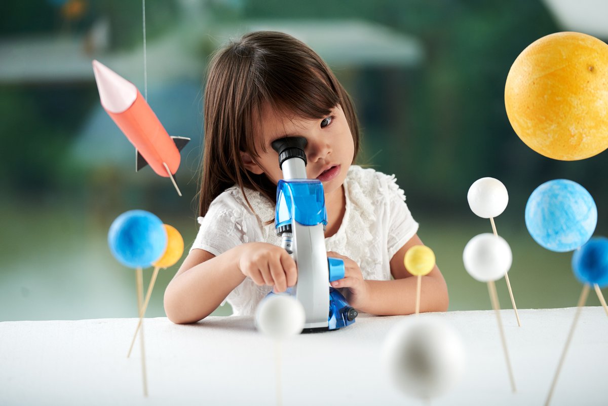 The 🇪🇺 is funding projects to improve science #communication🗣️ 

Effective #scicomm is essential to:

Raise awareness about #science🧐
Generate interest in #research🤩
Stop the spread of #misinformation🤥

Check out the projects: europa.eu/!kC4fjT 
&amp; the #thread below 👇