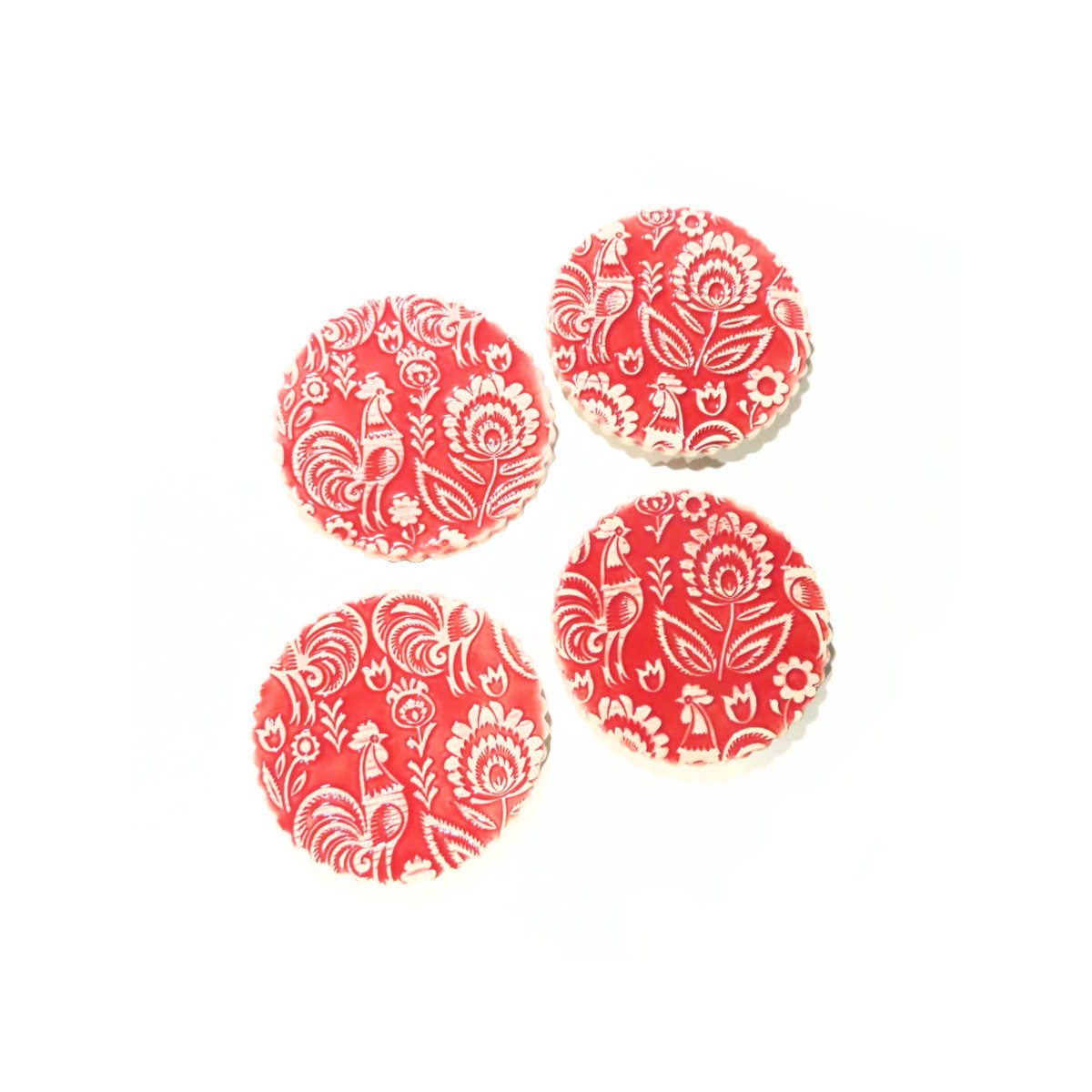 JKCJewelry's tweet photo. Red Rooster Coaster, Ceramic Coaster, Handmade Drink Holder, Non Slip Pottery Coaster, House Warming Gift, Country DΓ©cor, Set of 4 https://t.co/2ydlFsWjYd #pottery #ceramics #art #Etsyfinds #LargeCoaster https://t.co/wXwUdvlsjX