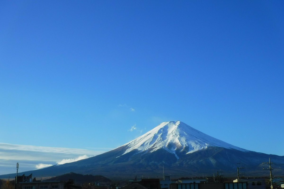 1月13日木曜日。 からの です。 今朝も氷点下5℃以下。 うちの中も暖房を入れても温まりにくい朝でした。 皆さんも体調変化にお気をつけください。