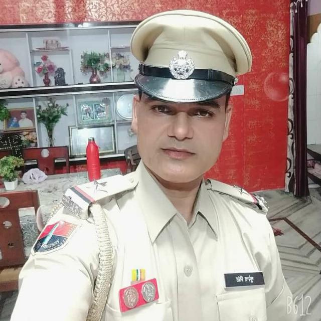 श्री भूपेन्द्र सिंह सहायक उप निरीक्षक को टोंक पुलिस परिवार की ओर से जन्मदिन की हार्दिक शुभकामनाएं
<a href="/OmPrakashIPS1/">Om Prakash IPS</a>