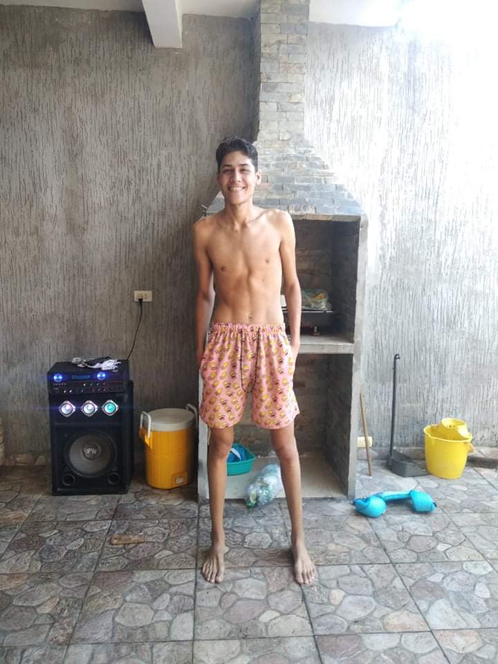 1233Jmmp's tweet photo. Felicidad https://t.co/9rYKB3yveq