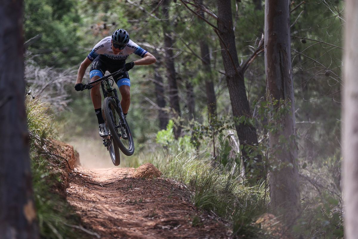 @ImbukoGiant will be starting their season at <a href="/attakwas/">Attakwas Extreme</a> this Saturday.
The racing schedule for this power team is in the link.
Photo <a href="/MaxSulliCyclist/">Max Sullivan</a>
bit.ly/3rfTlEE