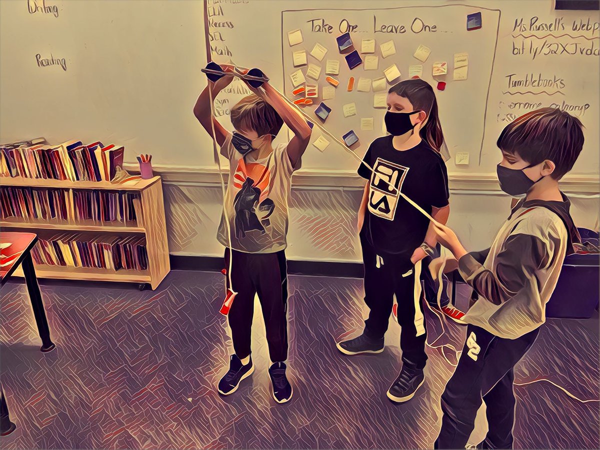 msrussells4_5s's tweet photo. Ask your child what the difference is between a wheel and axle and rollers… There are 3 types of pulleys. Can you name them? #simplemachines #grade4science https://t.co/M118A7dhQy