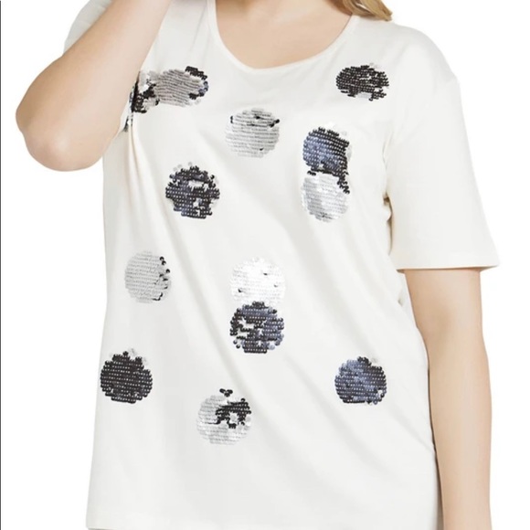 Chilispice's tweet image. So good I had to share! Check out all the items I'm loving on @Poshmarkapp from @sexysupershero #poshmark #fashion #style #shopmycloset #sexysupershero #judithhart #topsplus: posh.mk/knMfPHGfMmb