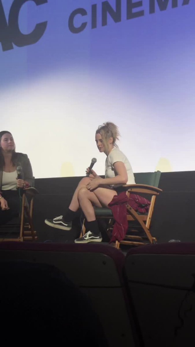 everydayrobsten's tweet photo. kristen stewart at the aero theater tonight for #Spencer q&amp;a ☺️❤️ https://t.co/RmhF9UqEEA