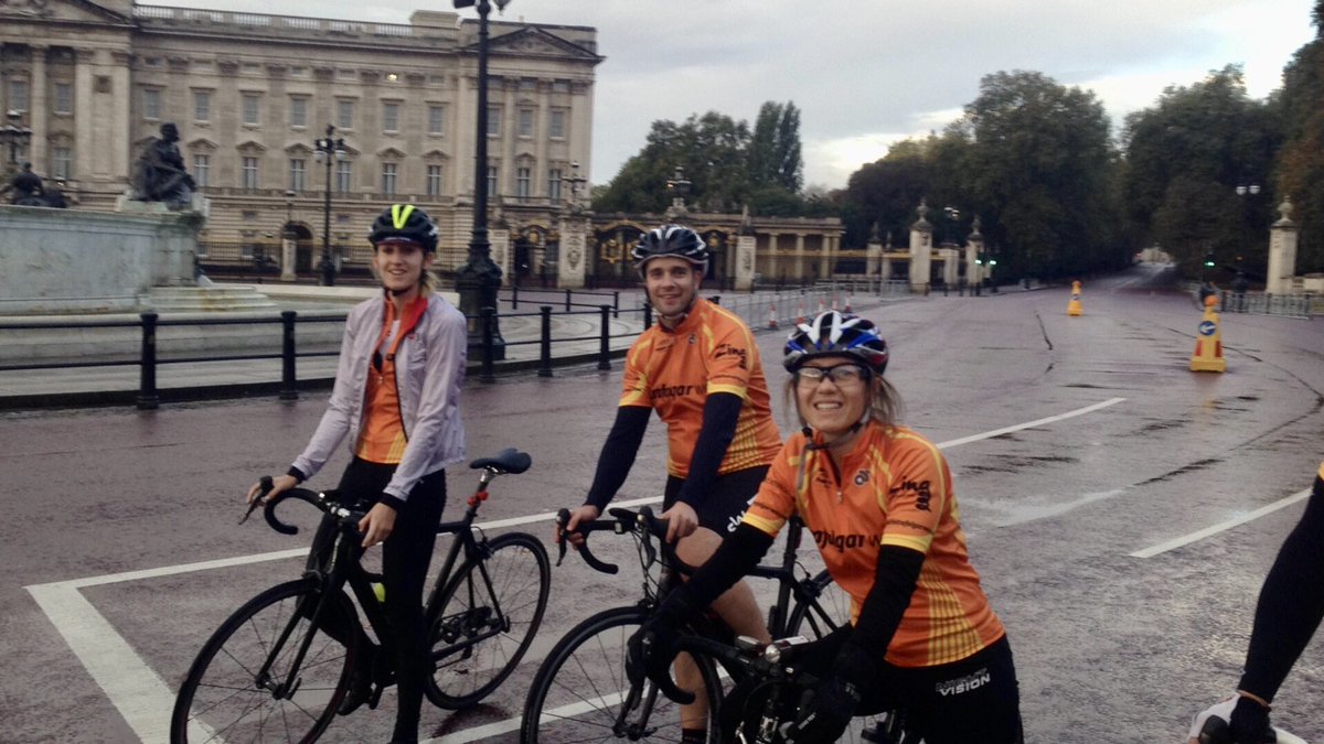 TrafalgarWay's tweet photo. Itโs #tbt to the October 2014, when Tim Nick Ollie Charlotte Paula & Jim set out to see if #RidetheTrafalgarWay could become a reality. Thankfully it has! ๐ด
Entries for #TheWay2022 #RTTWno7 are officially open. To enter follow the link in our bio #audax #longdistancecycling https://t.co/7hDd3K5Ome