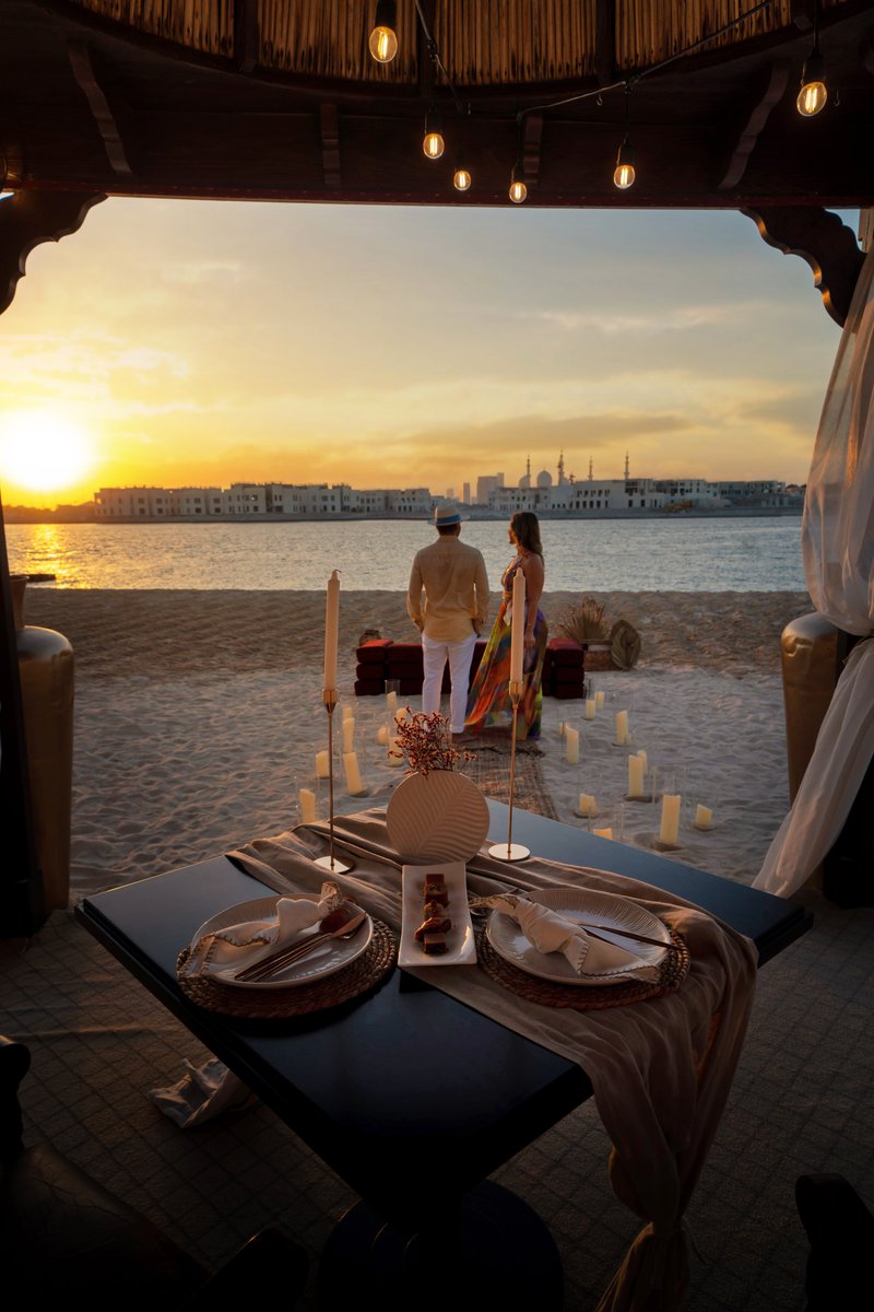 Shangri-La discovered! Enjoy a bespoke dinner under a Bedouine gazebo whilst taking in breathtaking sunset views.
#shangrilaabudhabi #romanticdinner #shangrilamoments #myshangrila