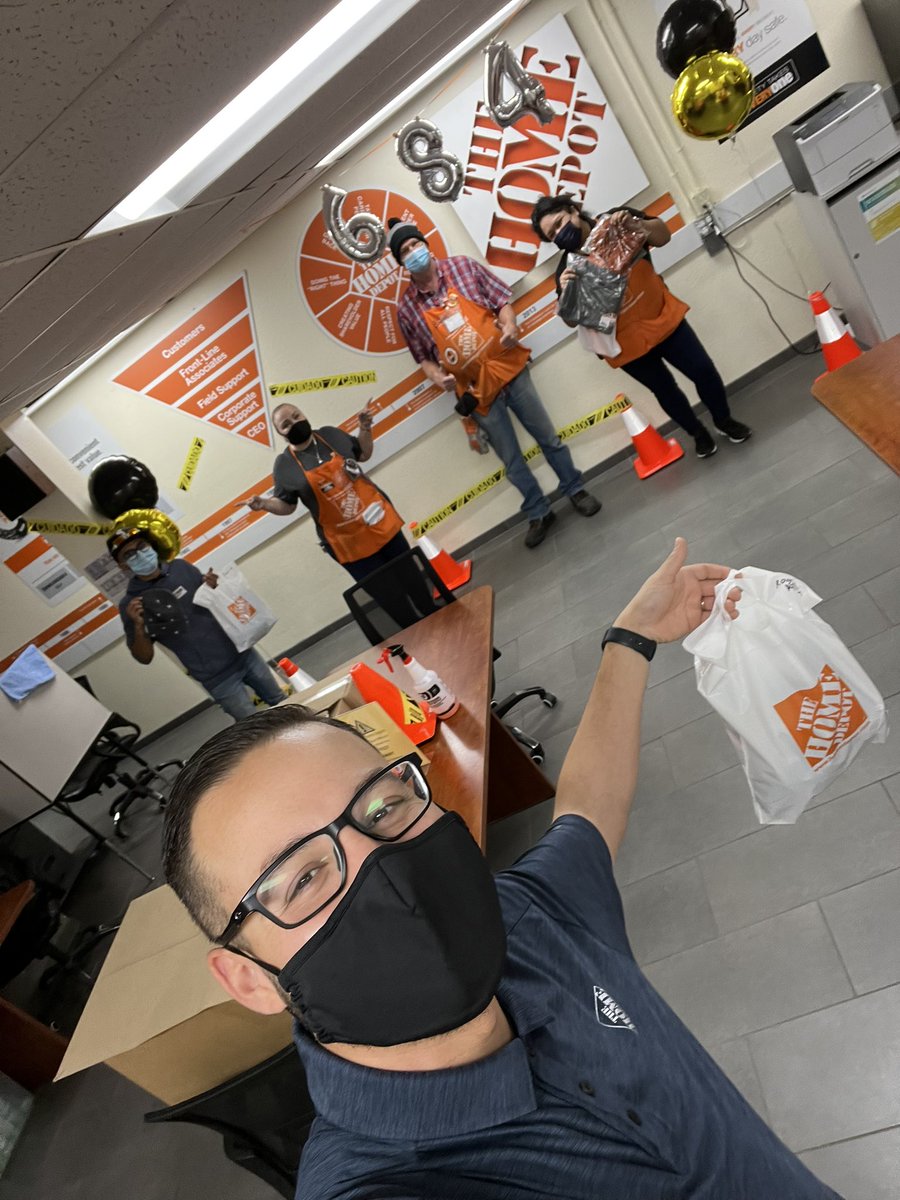 We would like to thank our Infocus team members for everything they do. These guys are absolutely phenomenal #safetytakesallofus <a href="/kim_ramirez29/">Kim</a> @AshleyG0684 <a href="/ChristinaT_THD/">Christina</a> <a href="/Yola_THD/">Yola Chavez</a> <a href="/lupeadiaz/">Lupe Diaz</a> <a href="/DannyCo54502215/">Danny Contreras</a>