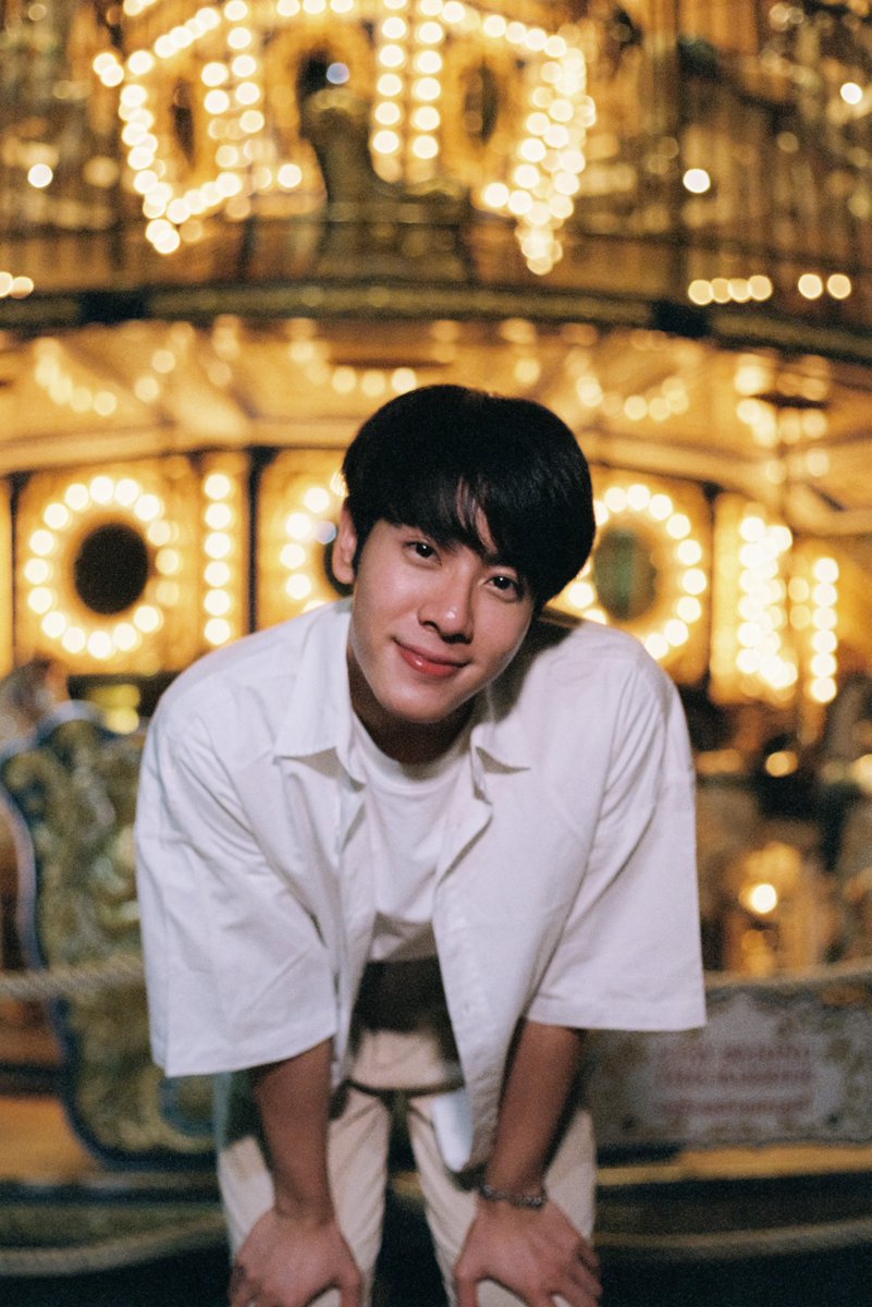 taralatah's tweet photo. 새해 복 많이 받으세요 ❤️✨

#mixxiw
#venus800
#filmphotography 
#taralatah_snapshot https://t.co/hXYowpo9p2