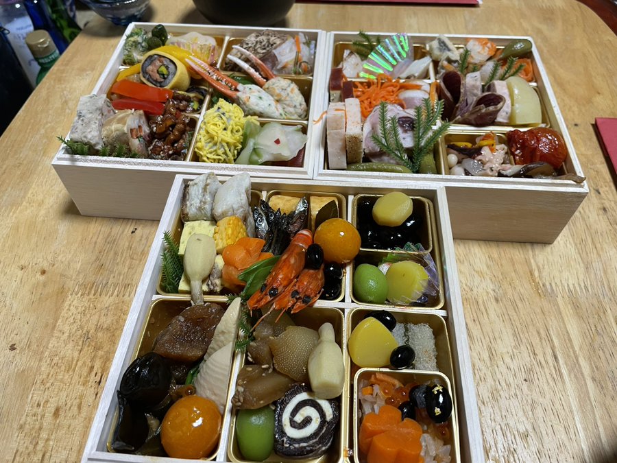 宝塚ホテルおせち口コミ23 宝塚大劇場のオフィシャルホテルお節 宮崎のランチ 居酒屋 食事処情報 食べ歩きブログ