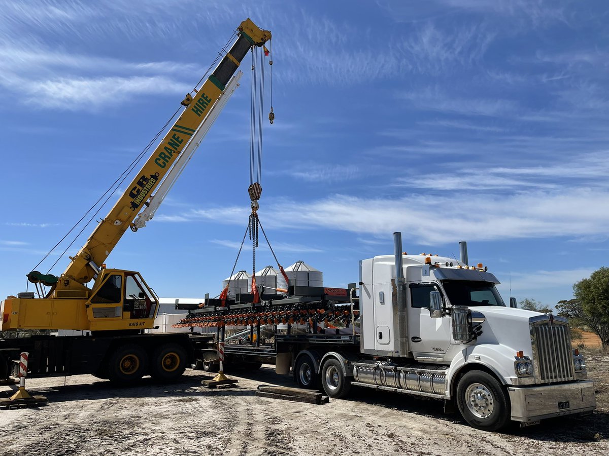 crazy_cksas's tweet image. Mrs said you don’t need to work New Years Day. Me but I’m busting to put my Christmas present together! Got delivered early November &amp;amp; with harvest I haven’t had a chance to get the wheels on. #rootboot #razordisk
