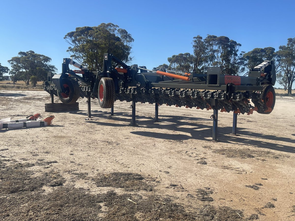 crazy_cksas's tweet image. Mrs said you don’t need to work New Years Day. Me but I’m busting to put my Christmas present together! Got delivered early November &amp;amp; with harvest I haven’t had a chance to get the wheels on. #rootboot #razordisk