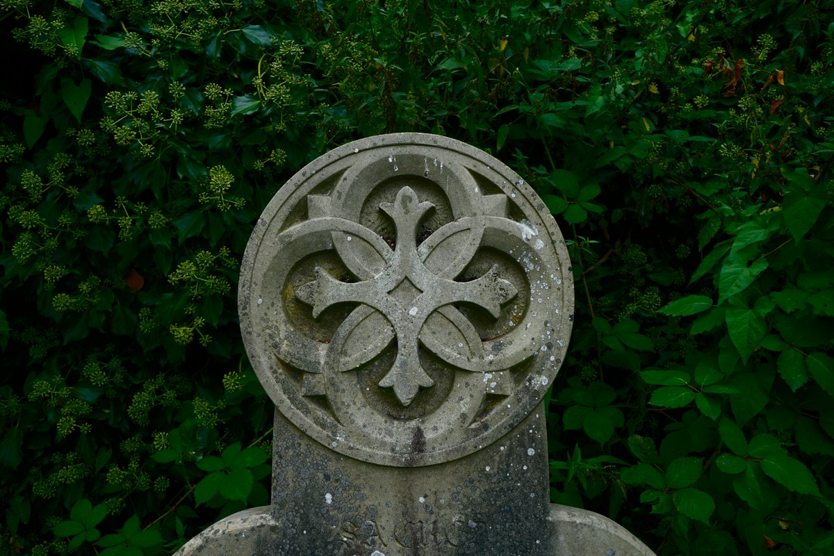 KnightsRedOrder's tweet photo. Nice set of headstones from Quest 33 "Eire the Great", St Michaels Church, Bray.
#HolyGrail #StMichael #KORO #TheQuests https://t.co/qJPAlnKYSe