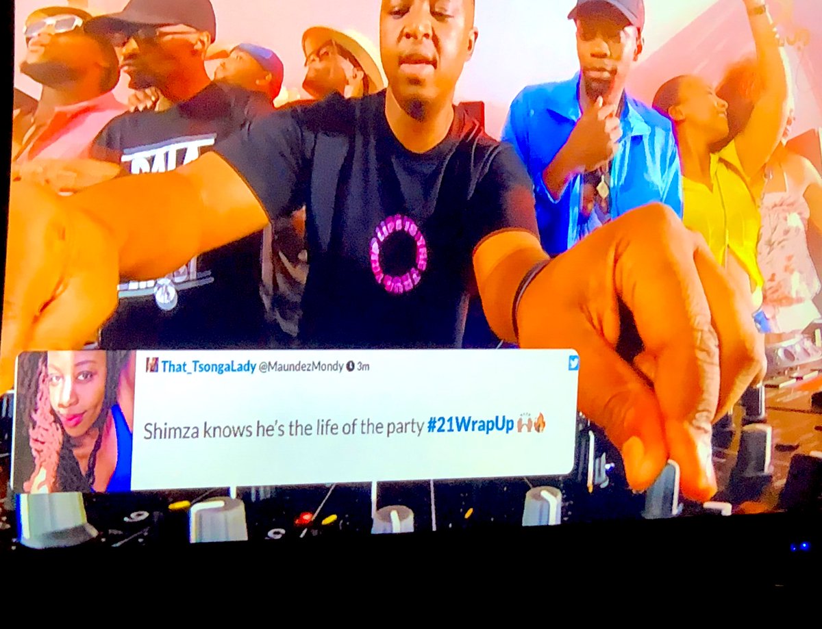 MaundezMondy's tweet photo. #21WrapUp was lit I won’t lie especially for us who were indoors for NYE 🤣🙌🏽🔥 https://t.co/B6setTMQrS