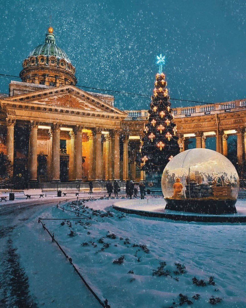 ✨🎉🎍Happy New Year dear friends!🎄⛄️❄️✨

💫May the New Year bring you great health, success and good luck in business! 💫

🎊May happiness sparkle from your eyes and people around will be happy.✨

💥Let life bring pleasant unexpected surprises and interesting meetings! 🎁