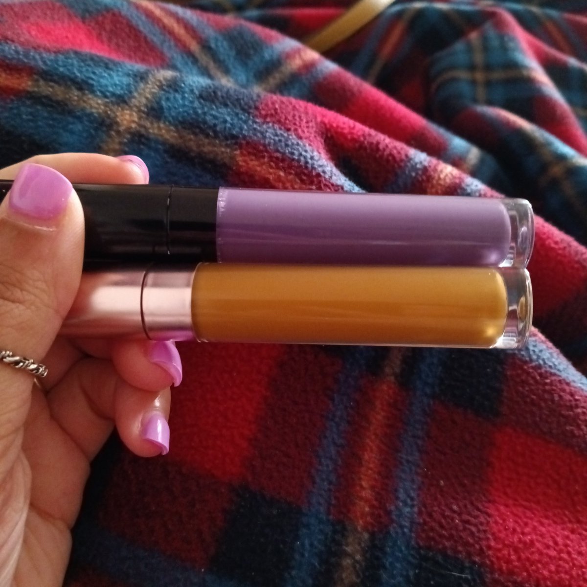 My customized matte liquid lipsticks are still available on my makeup website 😊