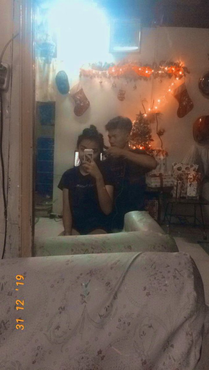 toMAEEEEto's tweet photo. 3rd year celebrating new year 2gether✨ https://t.co/RpP2crd6rg