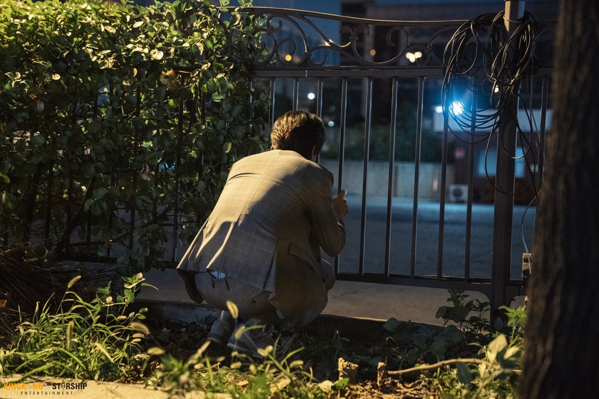 lee dongwook doing things tweet media