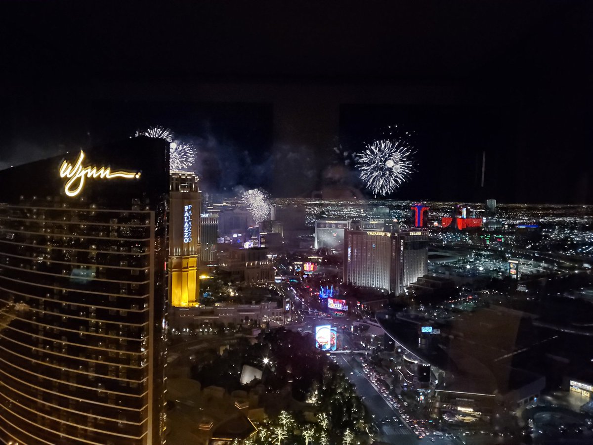 CEOEvents's tweet image. Happy new year!!