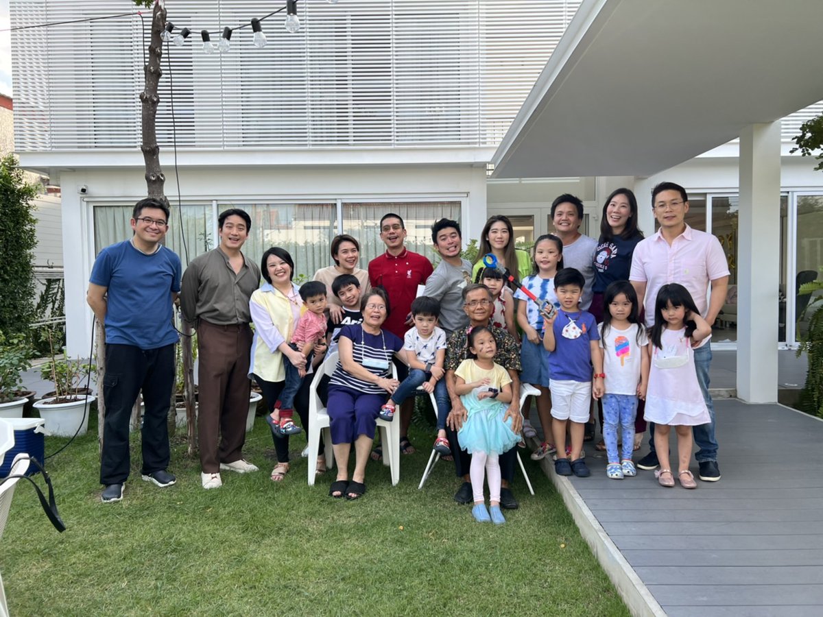 MJBank's tweet photo. #FamilyIsPriority
#SaluteMiFamilia
Let the feast continues
และยังตรวจกันต่อไป 555 https://t.co/m1kd9ZqM09