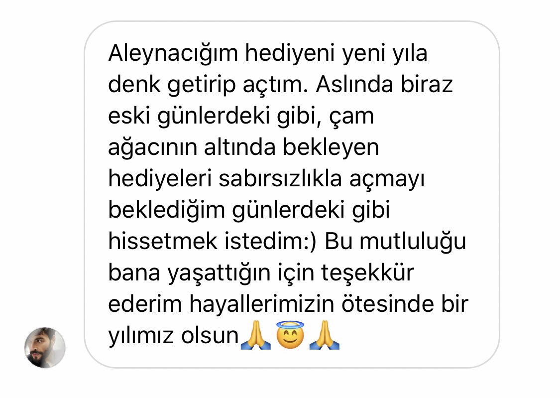 Senin o çocuksu hissini yerim🥺⭐️
Yanlış çalan alarmla gözümü bu mesajla açtım. Ağzım kulaklarımda geziyorum kaç saattir😻 Yeni yıla bu kadar mutlu girmeme vesile olduğun için çokça kalp sanaaa😚💜🐣💞
<a href="/AkinAkinozu/">AkinAkinozu</a>