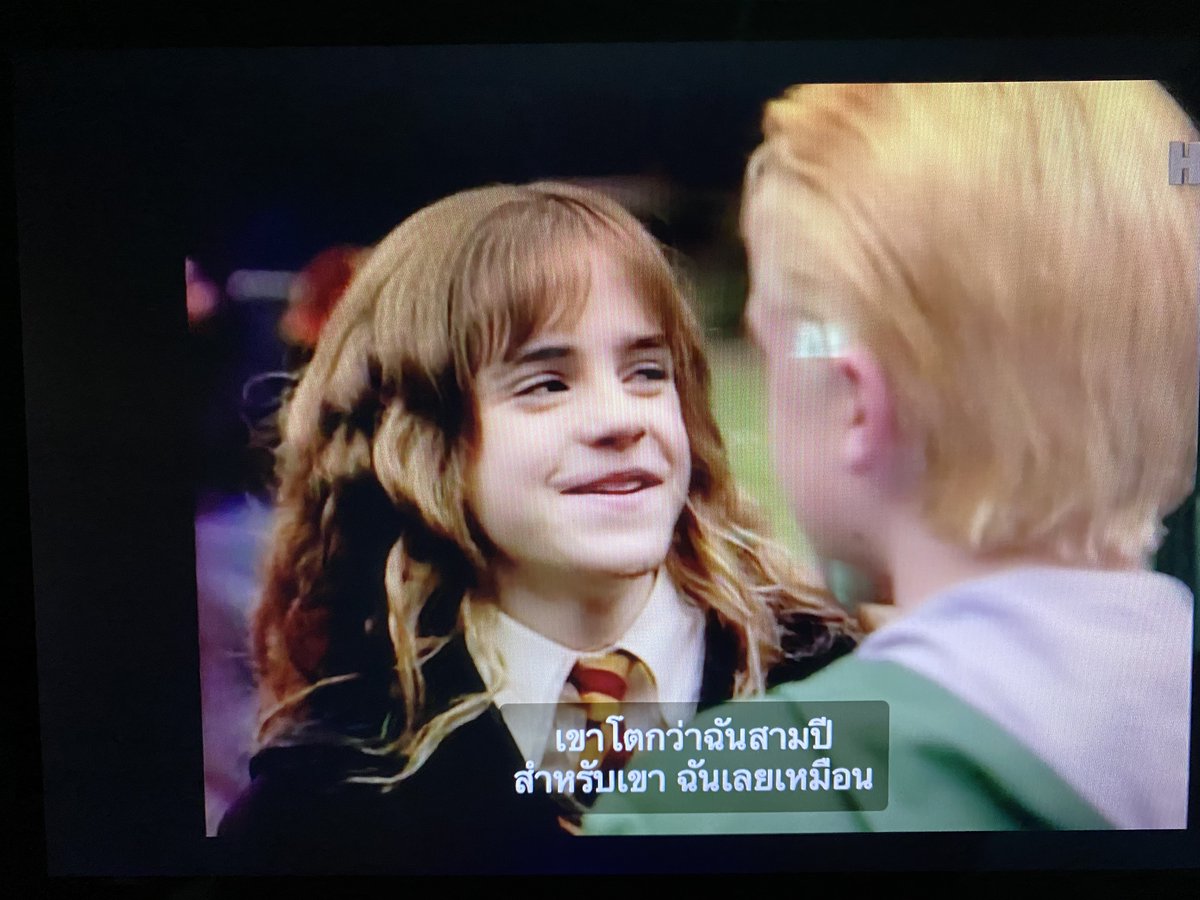 gammeffect's tweet photo. ฟีลแอบชอบรุ่นพี่ของจริง ไปโรงเรียนเพื่อเจอหน้าเขา อันนี้คือไปกองถ่ายเพื่อเจอหน้าเขา เอมม่า555555555555555555555555555 #ReturnToHogwarts https://t.co/DrXNZH9LJy