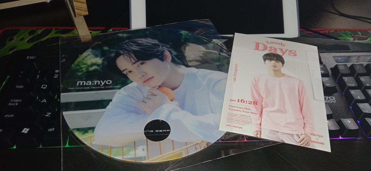 wafychu's tweet photo. OMG i got mashi and jeongwoo 😭💎❤❤😲 Welcome home~ #manyoxTREASURE #MANYO https://t.co/nep48GgA5s