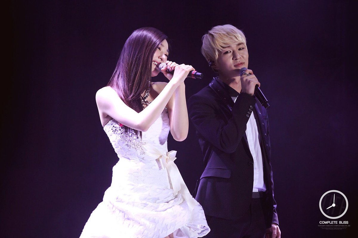 affectueuxred's tweet photo. #ONEW X SM GIRLS
2009 with Jessica
2010 with Luna
2013 with Tiffany
2021 with Ningning 
Manifesting with Taeyeon this year🙏🏻🥺💗 https://t.co/hrjnV964B6