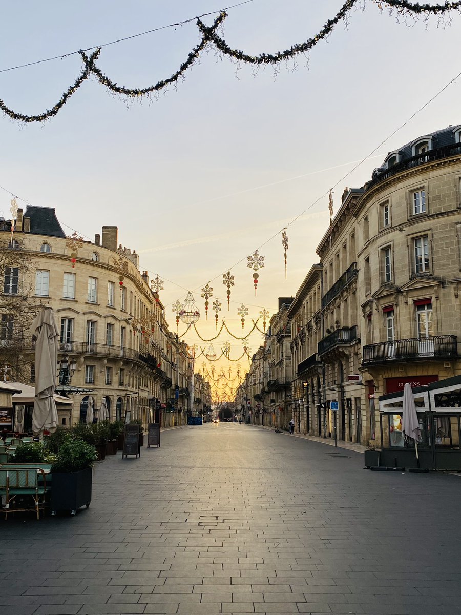 Charles.Cazanave tweet media