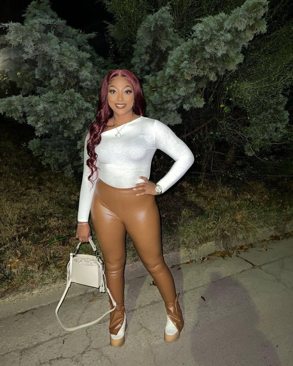 R_Drenee's tweet photo. Been a min 👋🏽 https://t.co/hsinYGaIwu