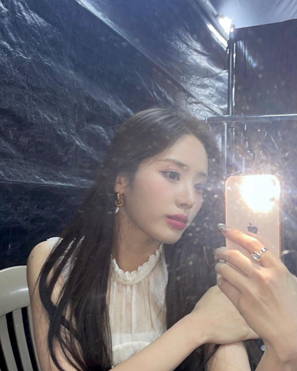 fromistagram_♥ (ia) tweet media