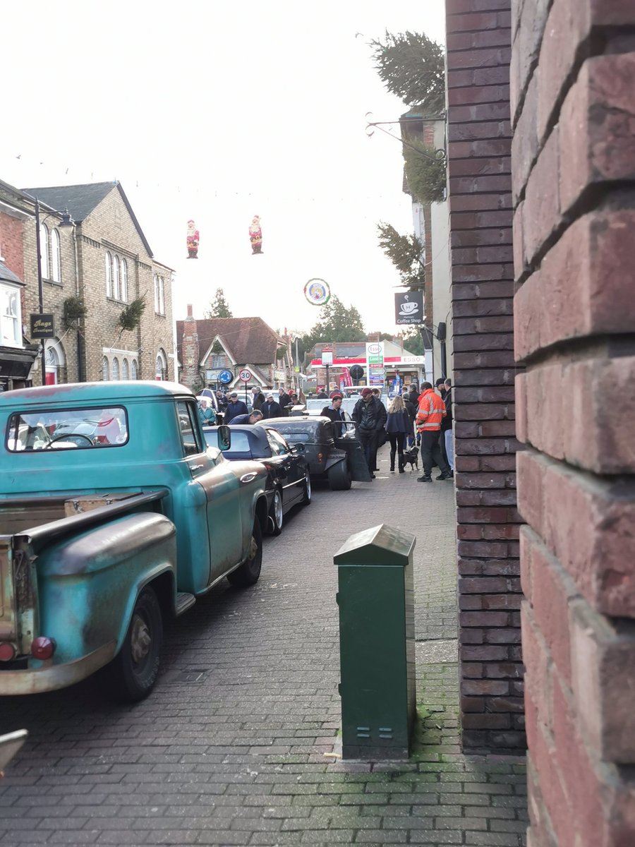 Daniel Chapman tweet media