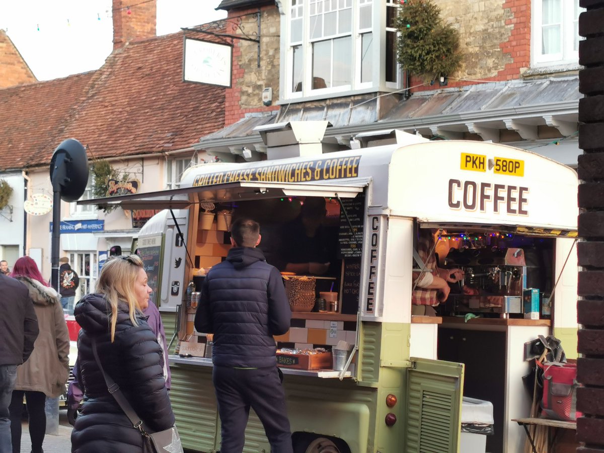 Daniel Chapman tweet media