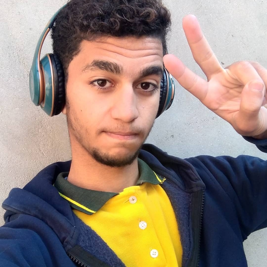 Sharawyafandy's tweet photo. #NewProfilePic https://t.co/dD5TMz6HD9