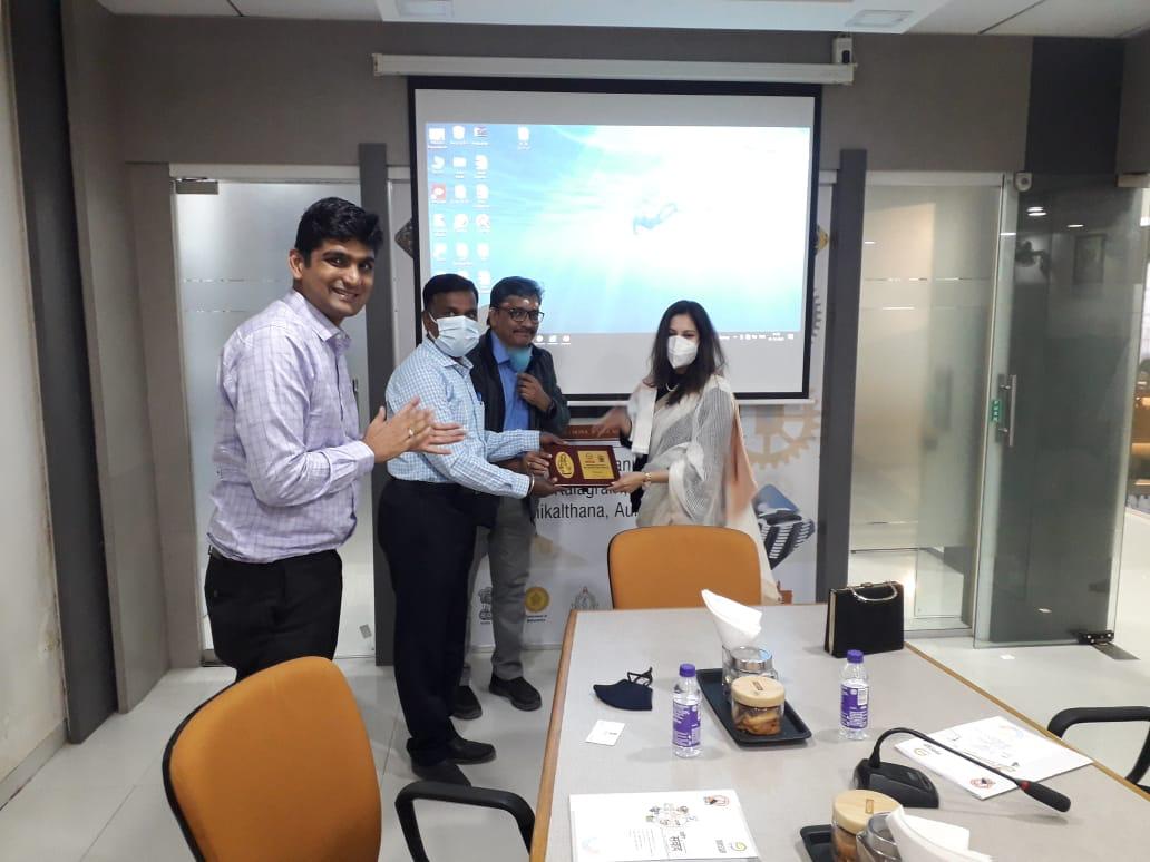MASSIA IFC (@massiaifc) on Twitter photo Secretary of <a href="/EmbaMexInd/">Embassy of Mexico in India 🇲🇽</a> visited #Auranagabd and had a discussion with #MASSIA team to improve the bilateral trade and business relationship with #Marathwada region. #MASSIA will support #MSMEs to explore more opportunity in #Maxico market. <a href="/MEAIndia/">Randhir Jaiswal</a> <a href="/AUThackeray/">Aaditya Thackeray</a> <a href="/Subhash_Desai/">Subhash Desai</a> Secretary of <a href="/EmbaMexInd/">Embassy of Mexico in India 🇲🇽</a> visited #Auranagabd and had a discussion with #MASSIA team to improve the bilateral trade and business relationship with #Marathwada region. #MASSIA will support #MSMEs to explore more opportunity in #Maxico market. <a href="/MEAIndia/">Randhir Jaiswal</a> <a href="/AUThackeray/">Aaditya Thackeray</a> <a href="/Subhash_Desai/">Subhash Desai</a>