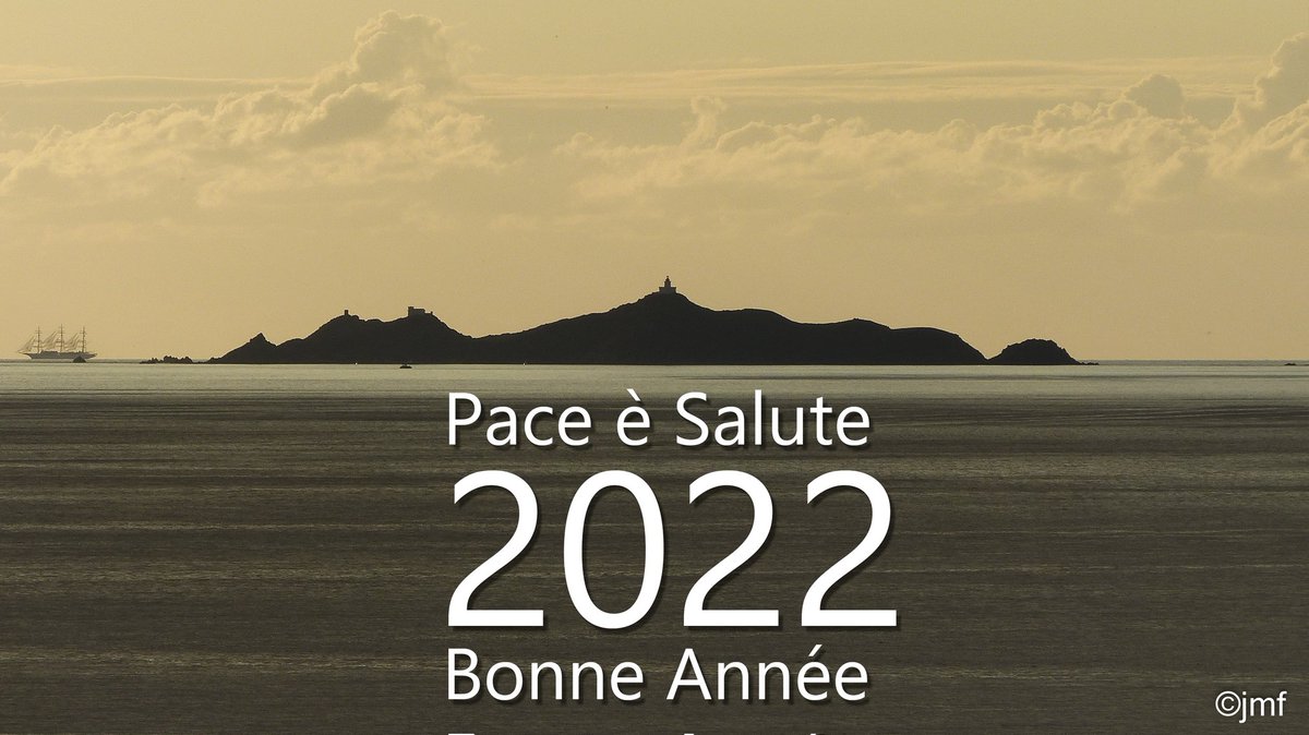 Pace è Salute - Bonne Année 2022
#Porticcio #Ajaccio #Corse #Corsica #Island #Photography