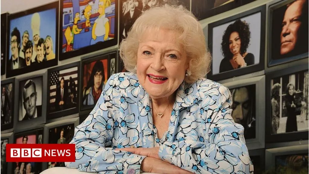 Betty White: Biden leads tributes for Golden Girls actress buff.ly/3mM3FCQ #RIPBetty