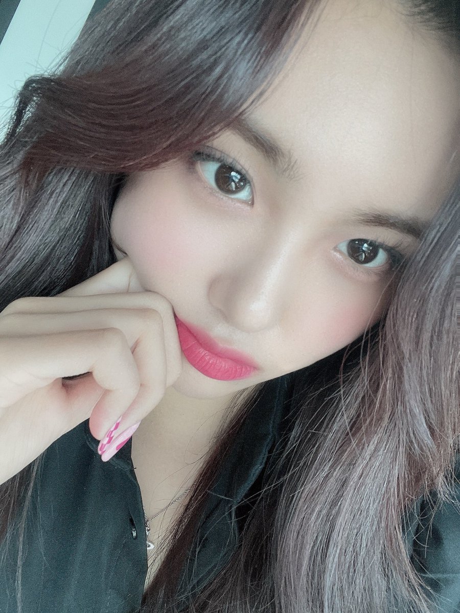 aishasfiles's tweet photo. 220101 fancafe update https://t.co/thRQQAKg3q