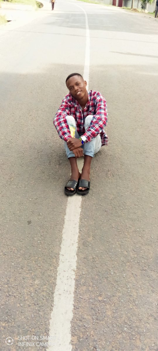 Poul Johran tweet media