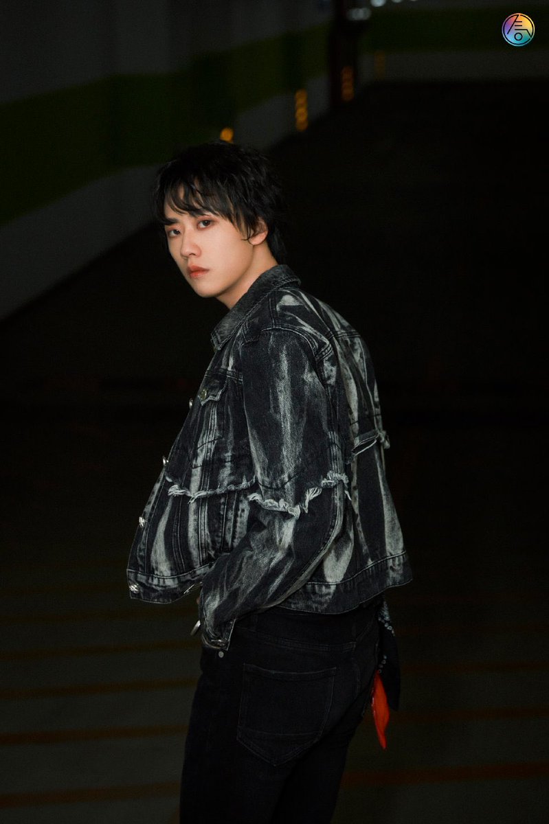 BandLeague's tweet photo. #李润祺 #闪光的乐队 即将闪亮登场
#Lirunqi’s music miracle is about hit us again in #flashband tonight https://t.co/cHUSRONmf8