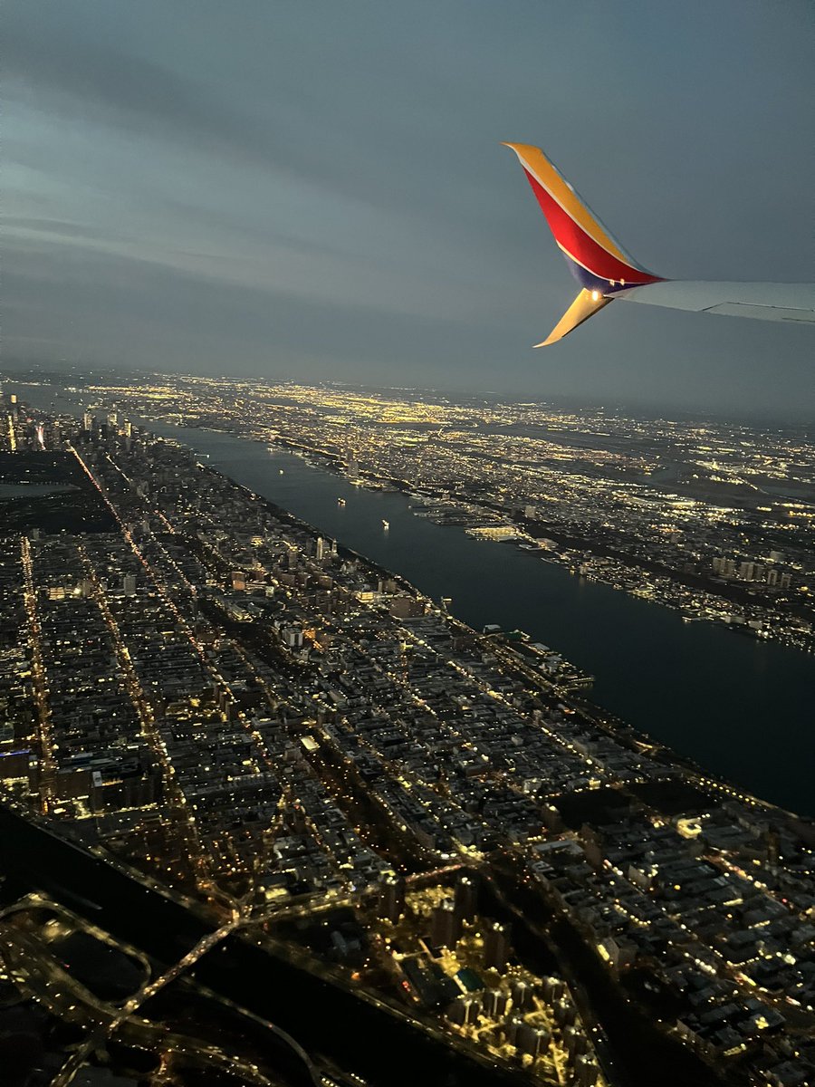 invader_dim's tweet photo. Traveling is amazing https://t.co/KX62ZYBhoq