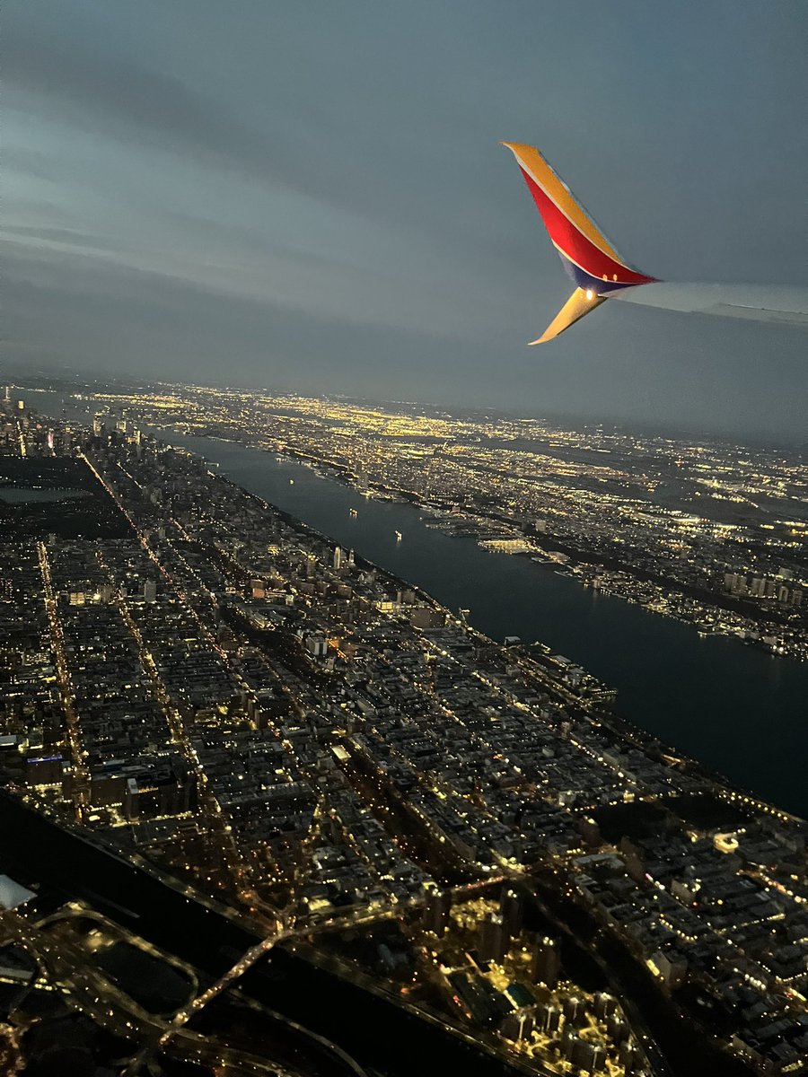 invader_dim's tweet photo. Traveling is amazing https://t.co/KX62ZYBhoq
