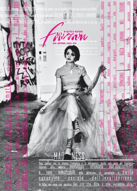 FrancescoMaz's tweet photo. @Frisson_Mag 10 è fuori. Ma proprio fuori di testa🤯
Il nuovo "madness issue" vi aspetta con una (doppia) cover a scelta e dei contenuti pazzeschi 💣
.
FOLLIA. La nostra versione💥
.
Preorder aperto👇🏻
https://t.co/mcUHujCXGo
.
.
#frissonmagazine #oltreilpiacere #follia #madness https://t.co/rujEju6COE