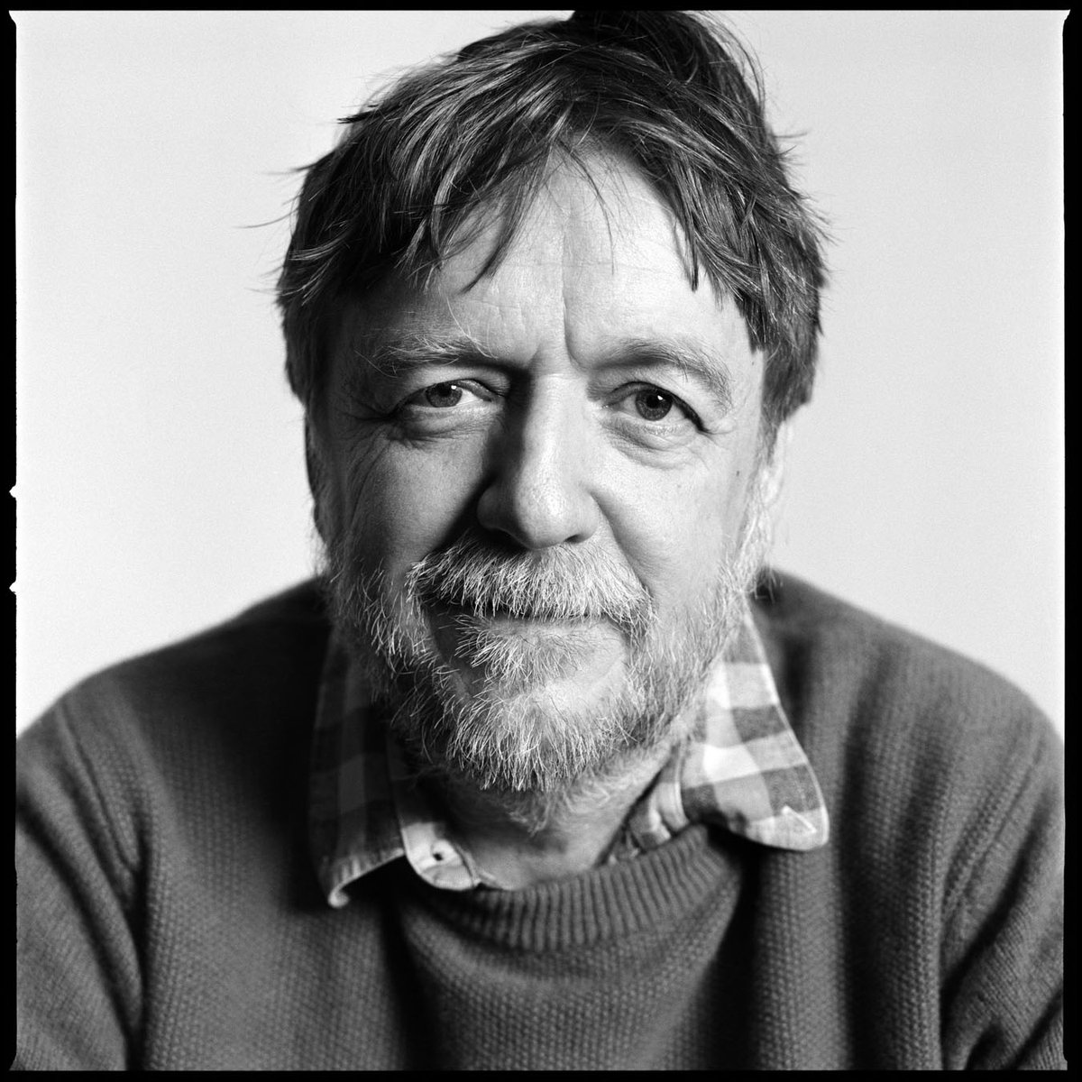 ScienceofPD's tweet image. This will take some getting used to, but it is very well deserved "Sir John" @johnhardy1954
Prof John Hardy has received a knighthood for services to human health in improving understanding of dementia & neurodegenerative conditions like #Parkinsons
uclh.nhs.uk/news/uclh-peop…