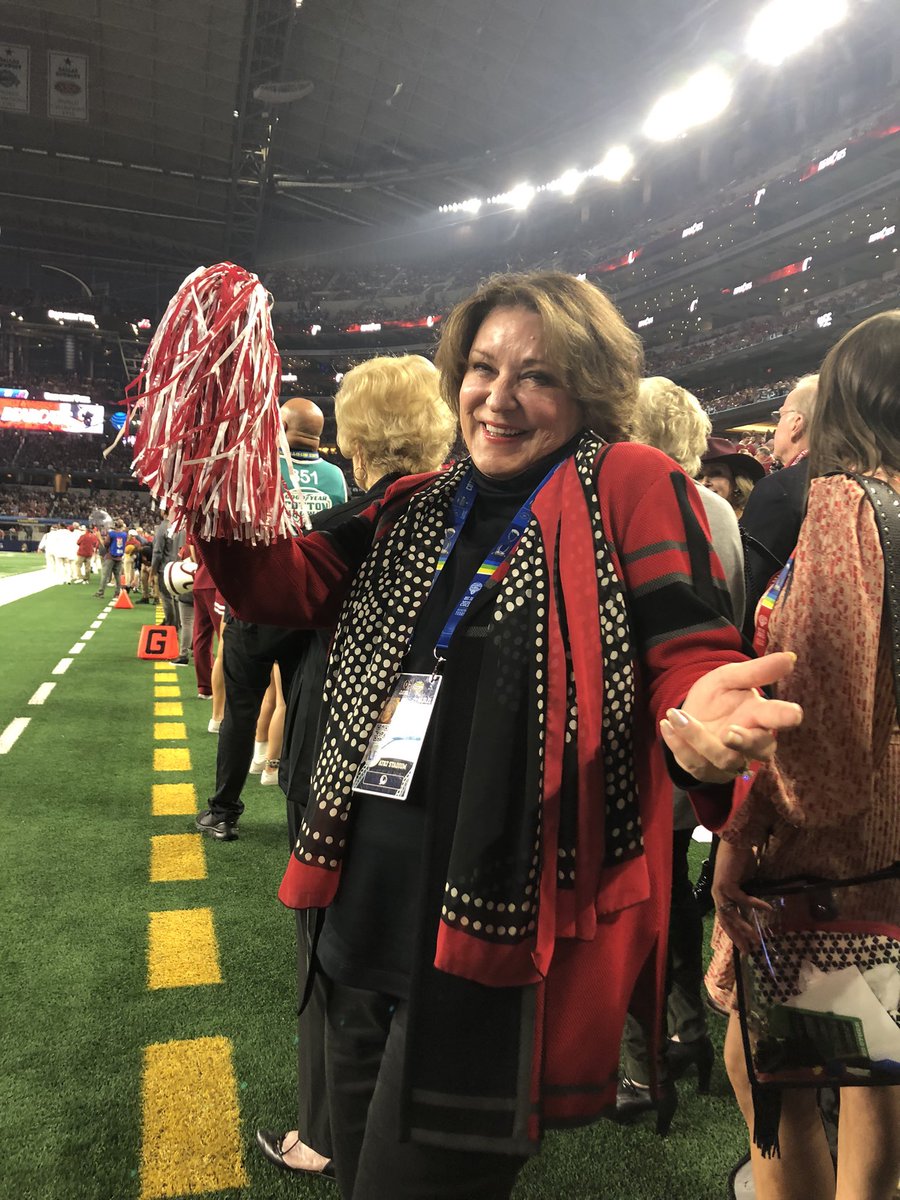 BryantDenny_UA's tweet photo. Miss Terry is everybody’s mood going into 2022. https://t.co/MXF7xPjJwo