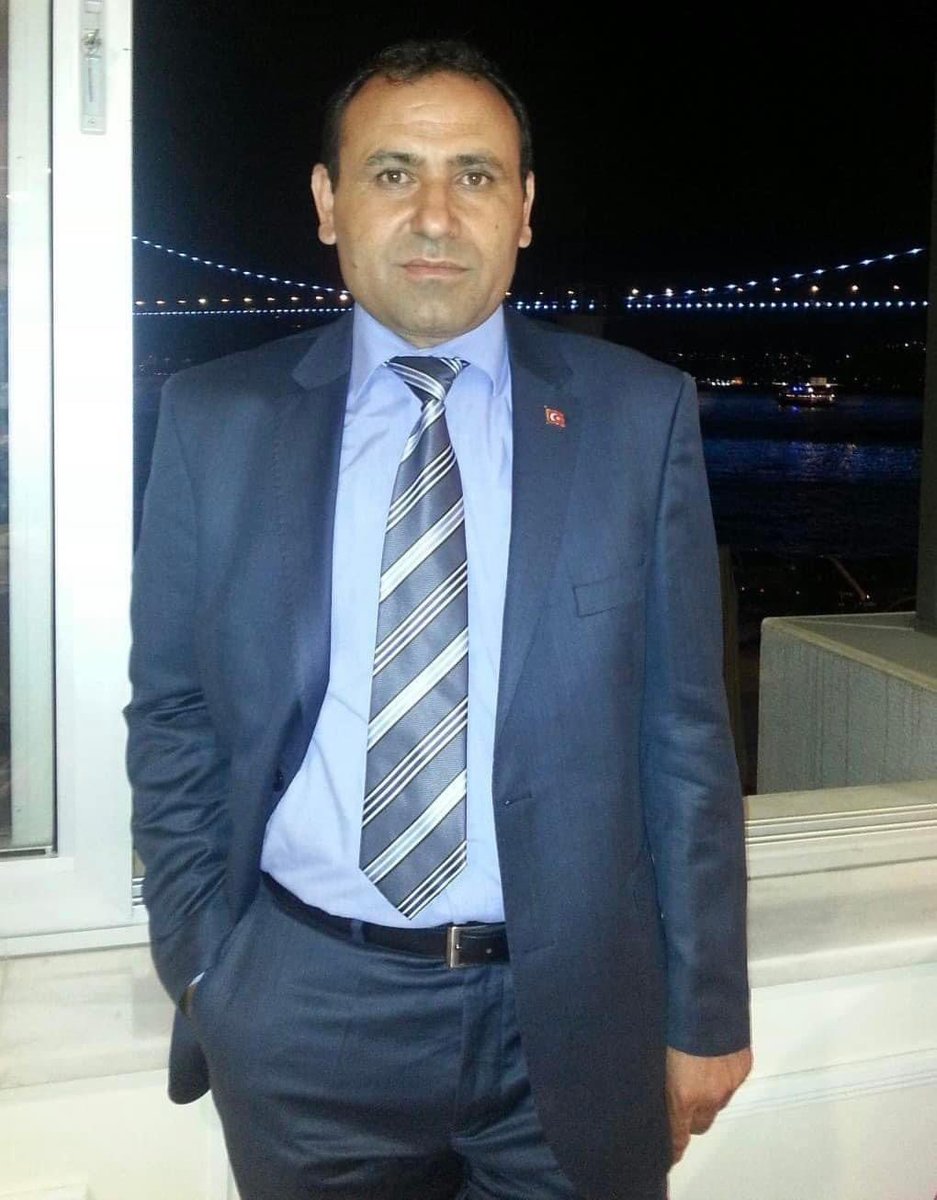 Askon bayrağını Iğdır iline getiren ve sesini duyuran Askon Iğdır Şube kurucu başkanı Efkan Aydın başkanımızın vefatını büyük bir üzüntüyle aldık.Rahmetli Efkan başkanımıza Allah’tan rahmet ailesine ve sevenlerine baş sağlığı diliyoruz. <a href="/GencAskonTR/">Genç ASKON</a> <a href="/ASKON/">ASKON 🇹🇷</a>