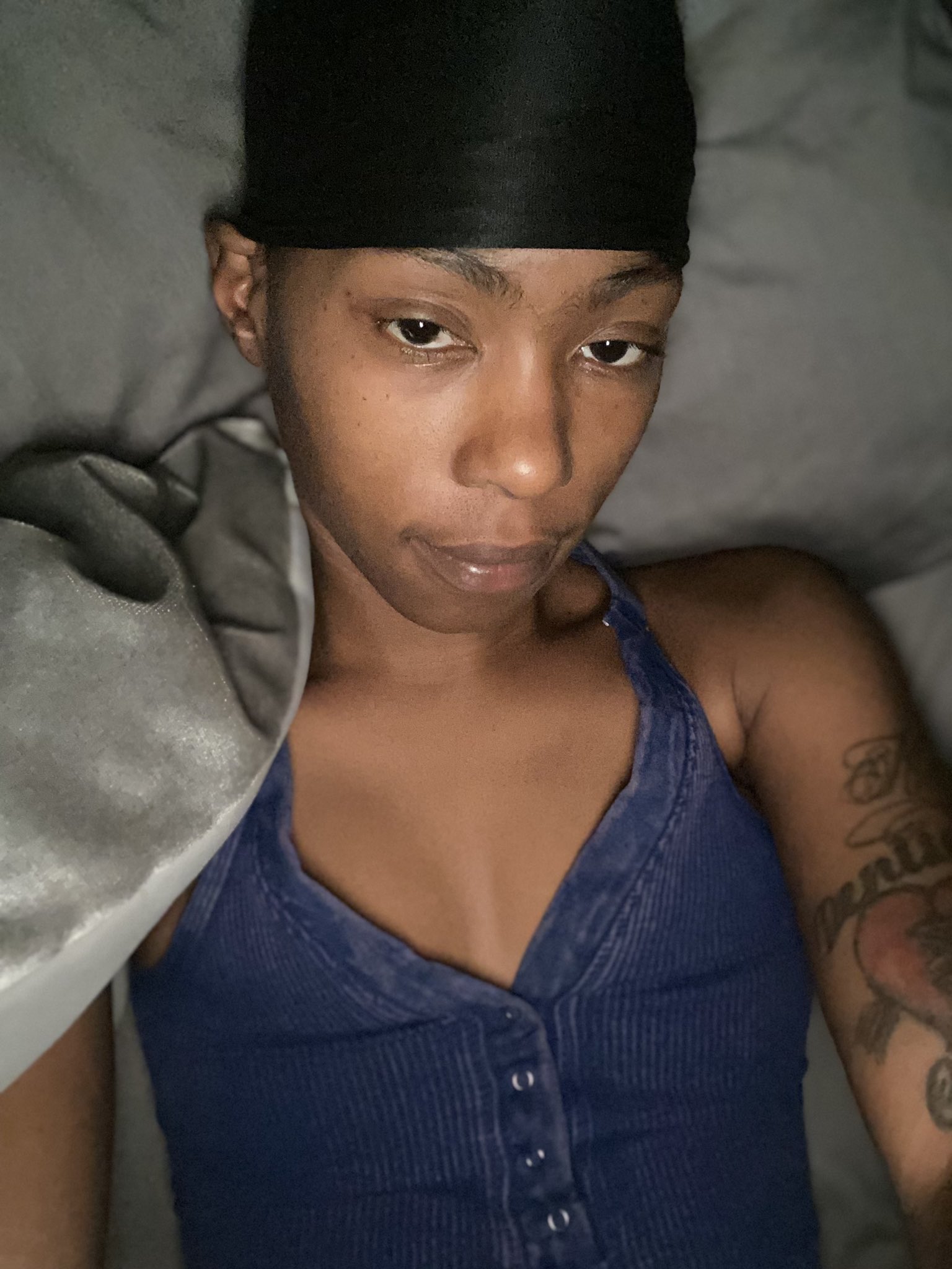 I’m so skinny y’all I look like teen 🤦🏾‍♀️ https://t.co/WF5cTxo5kA
