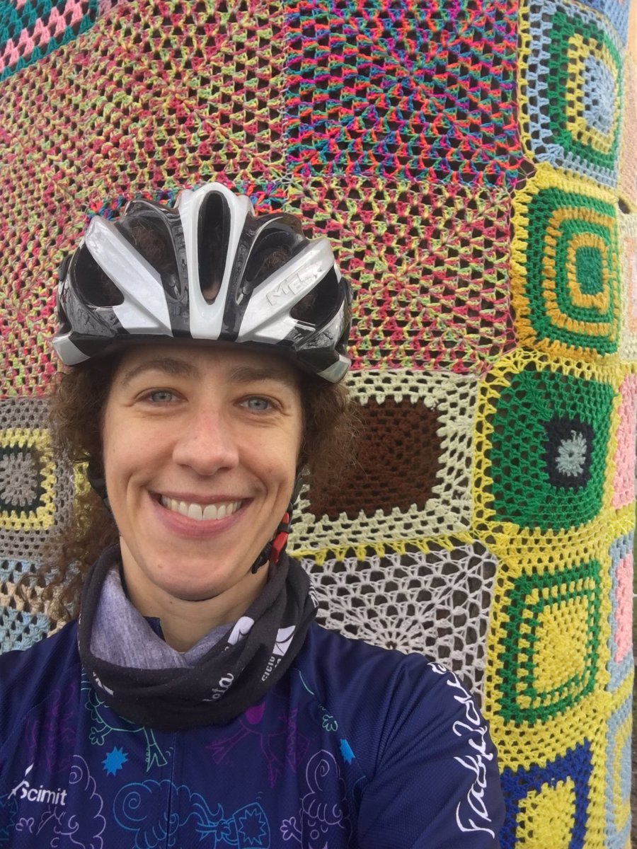 helengoth's tweet photo. A lovely first ride of the year and lots of sights that made me smile - especially the llamas! #Cycling #RuralLife #Warwickshire #TheRememberingTree https://t.co/0MEI7TJn90