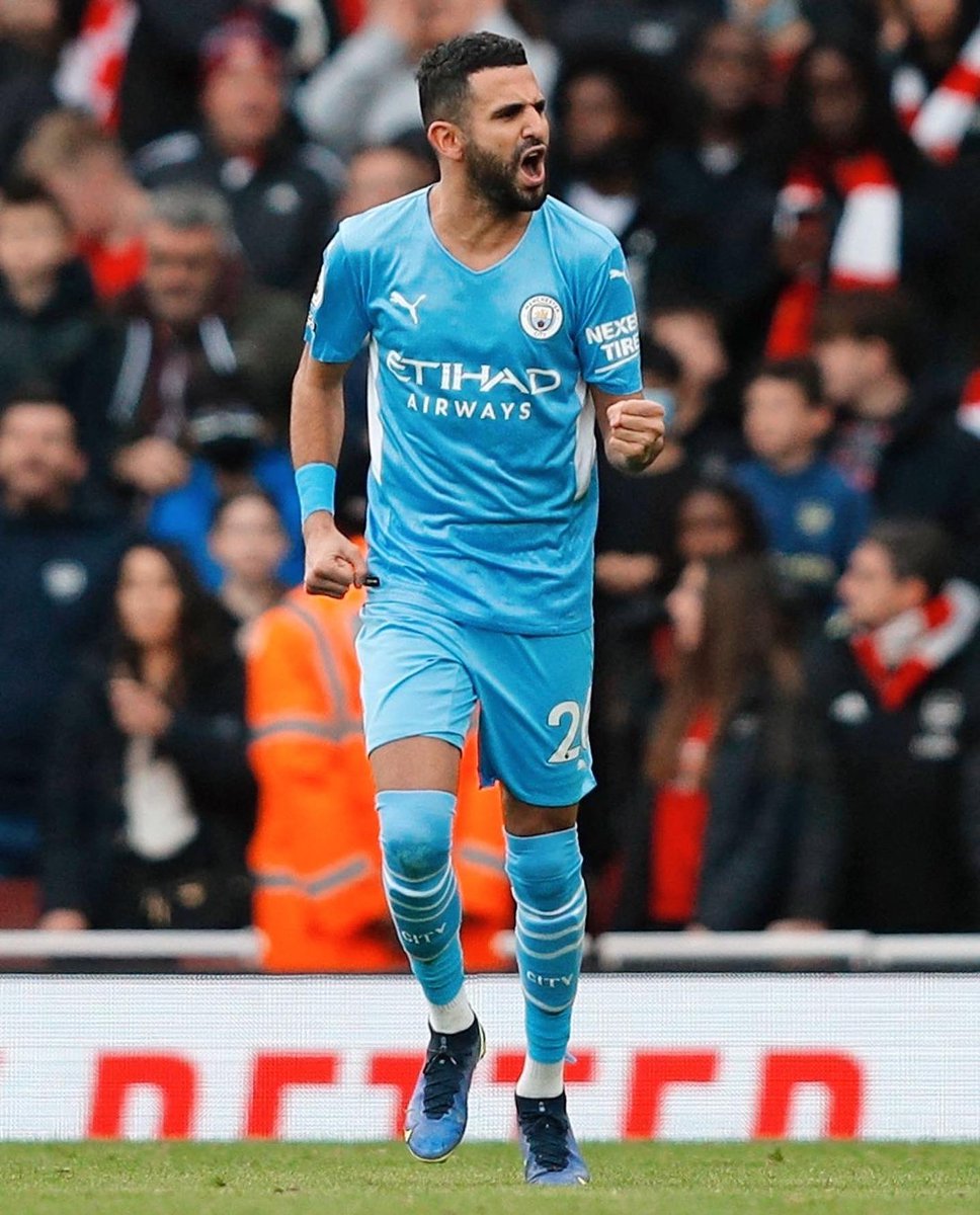 Mahrez22's tweet photo. Starting the new year like we finished the last 🔥🔥 next stop @CAF_Online 🇩🇿💚 https://t.co/6NPkxhzwRz